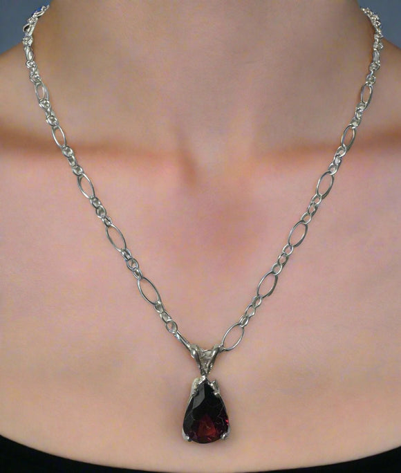 AAA-Rated Mozambique Garnet Necklace with Sterling Silver Oval Chain – 20