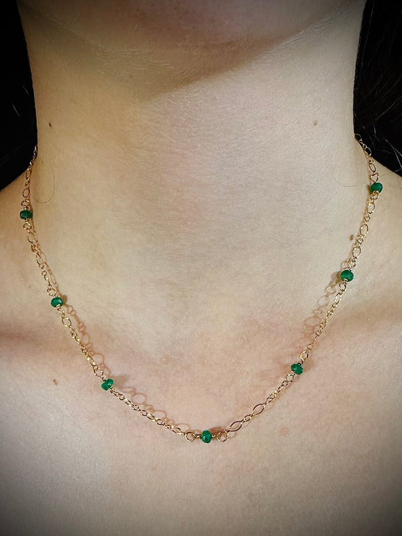 Delicate Emerald & Gold-Filled Chain Necklace – Timeless Elegance